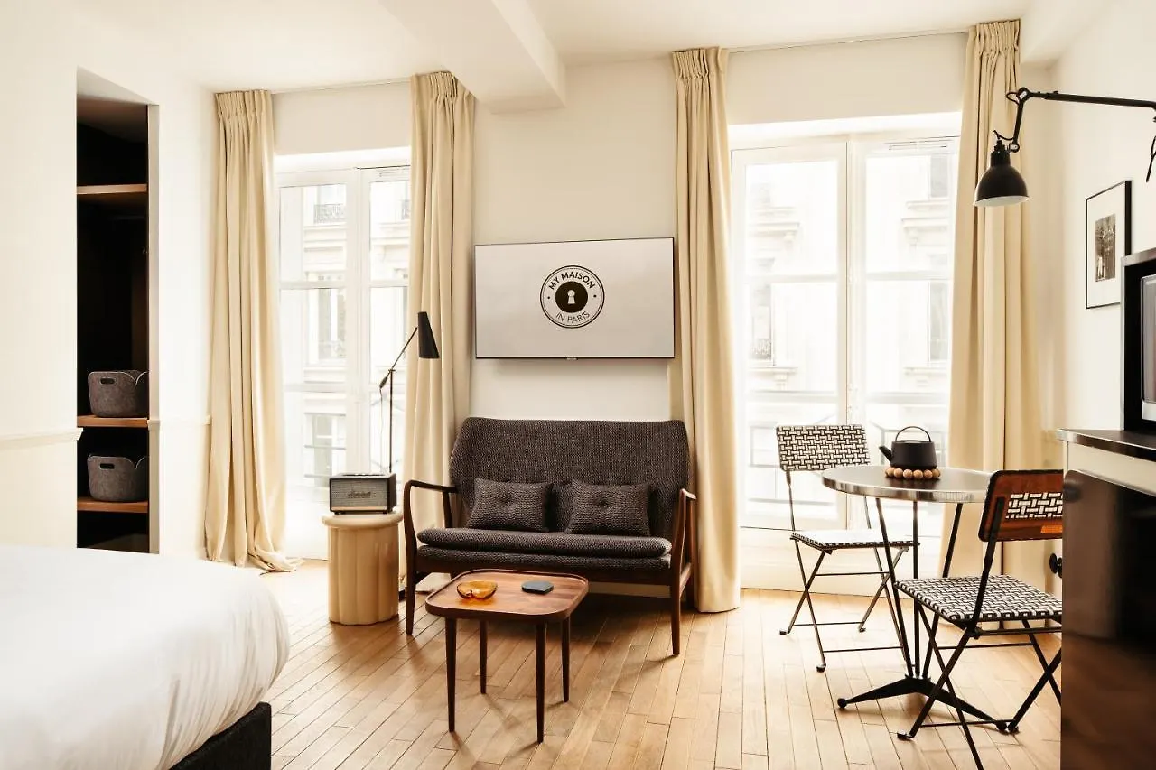 My Maison In Paris - Louvre