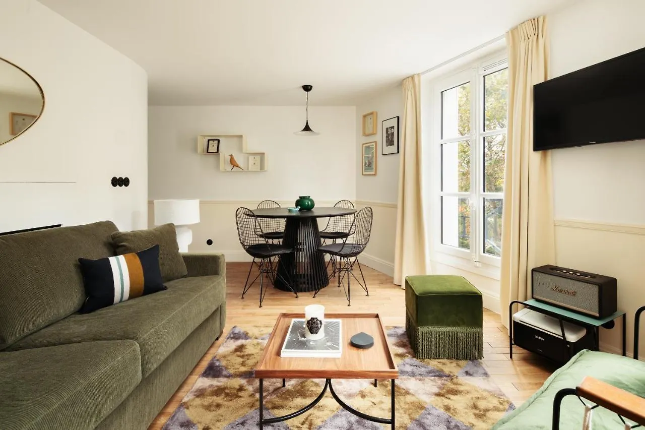My Maison In Paris - Louvre
