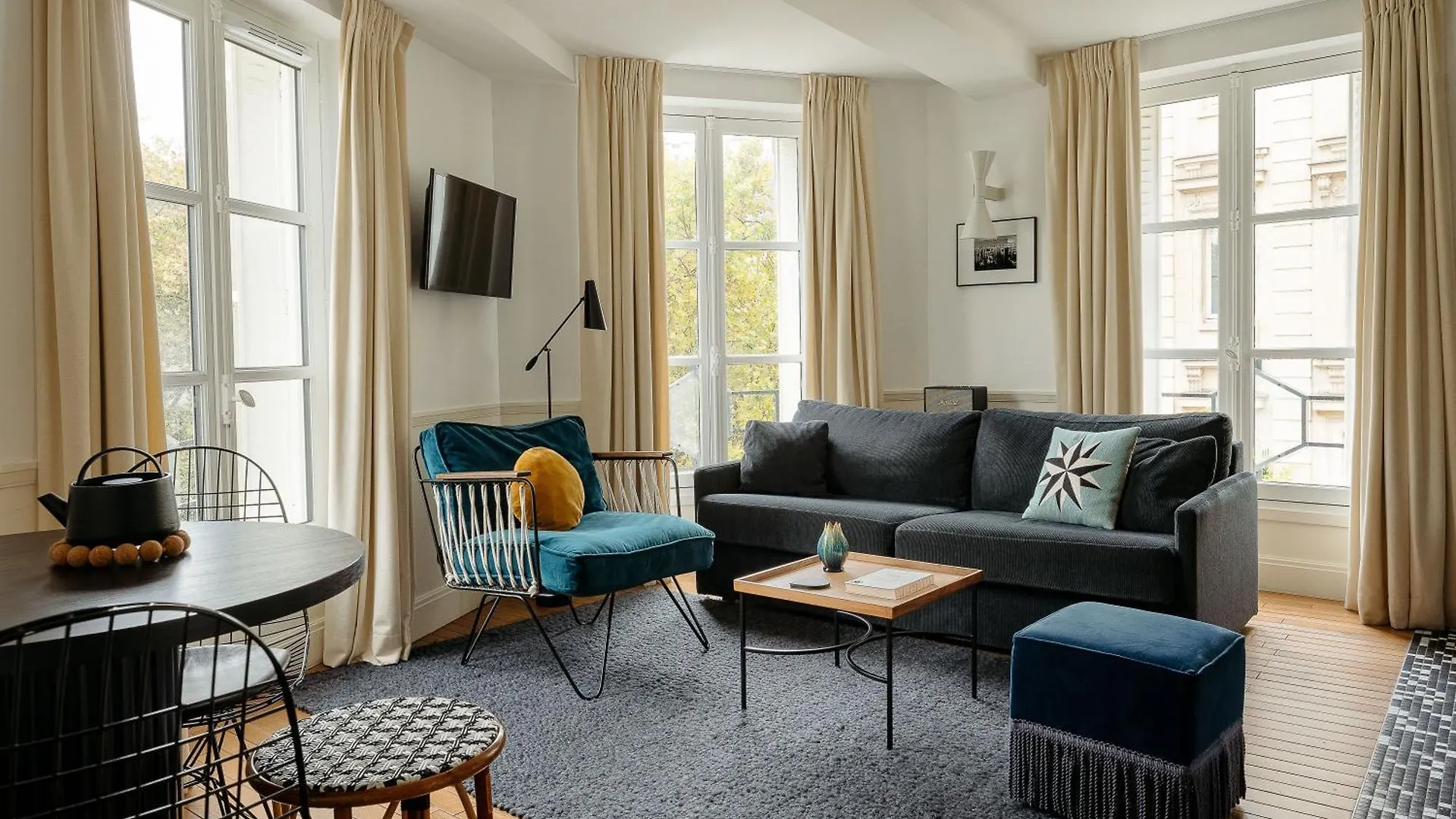 My Maison In Paris - Louvre France